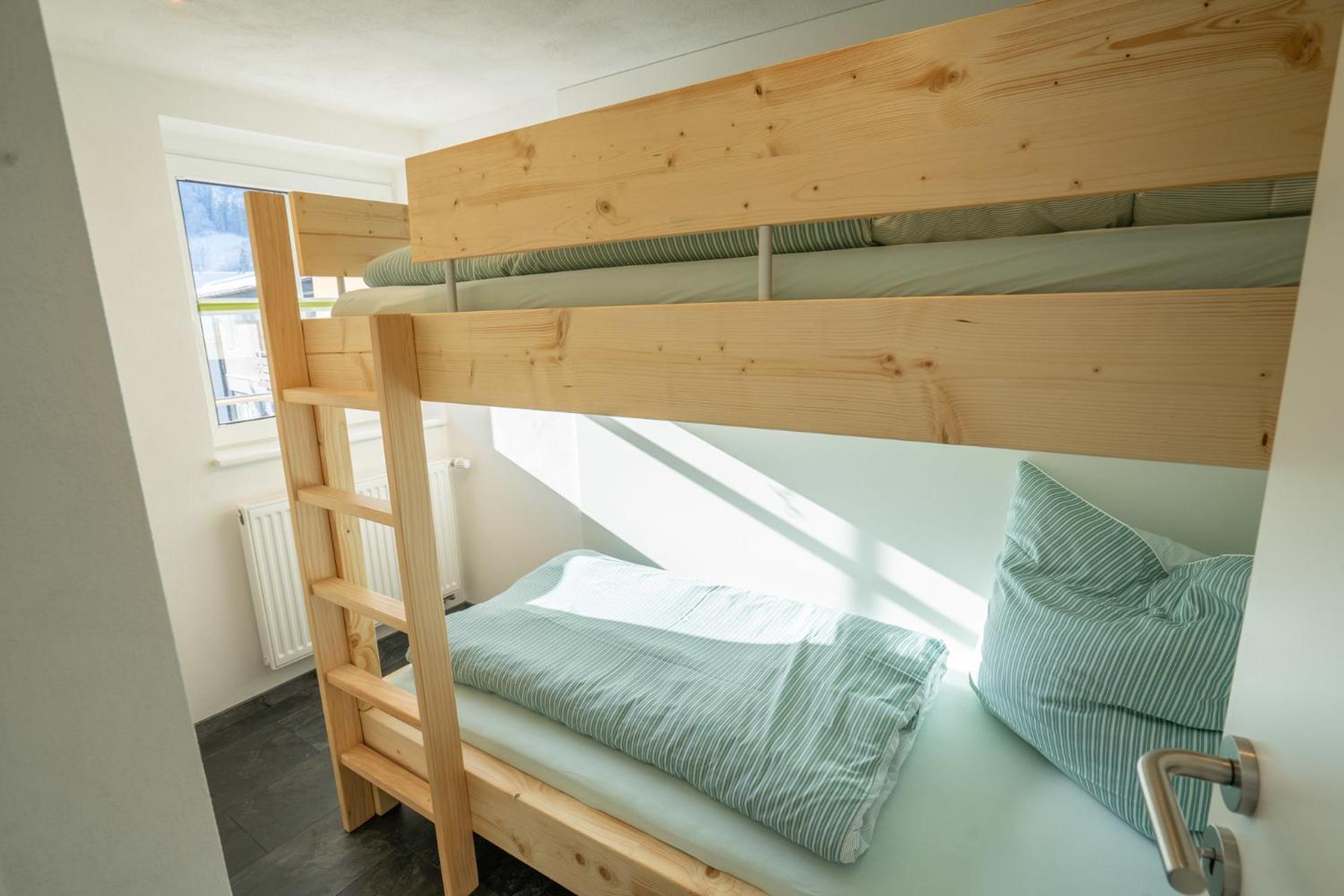 Fewo Schwarzwaldstern 2, Todtnau, 4 Schlafzimmer Esterno foto